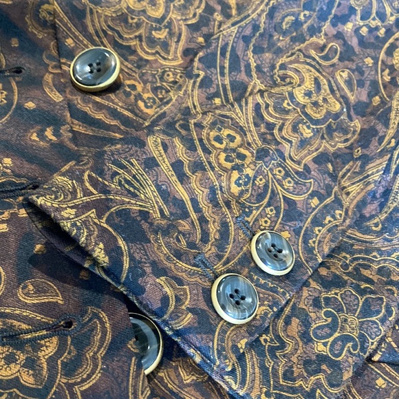 Jacket - Picture 2 of 3